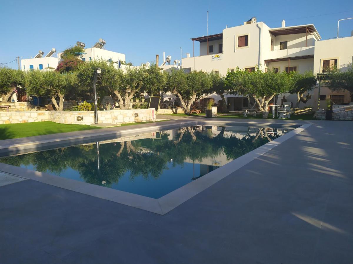 Sunset Studios And Apartments For Adults Over 21 Only Naousa  Bagian luar foto