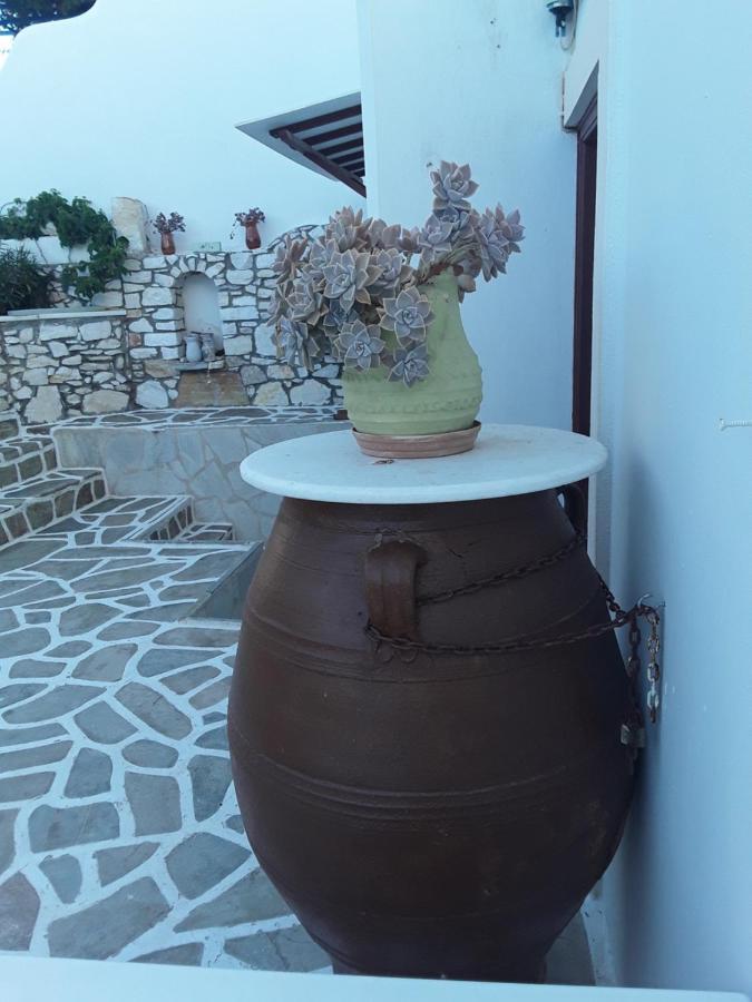 Sunset Studios And Apartments For Adults Over 21 Only Naousa  Bagian luar foto