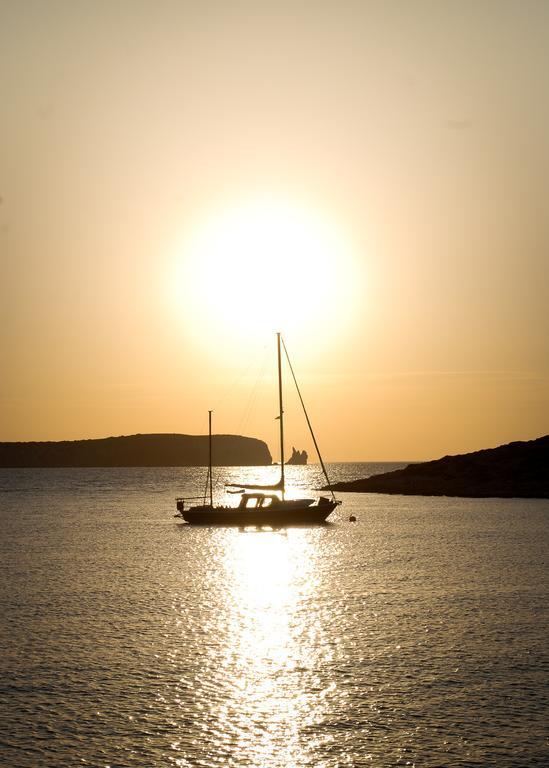 Sunset Studios And Apartments For Adults Over 21 Only Naousa  Bagian luar foto