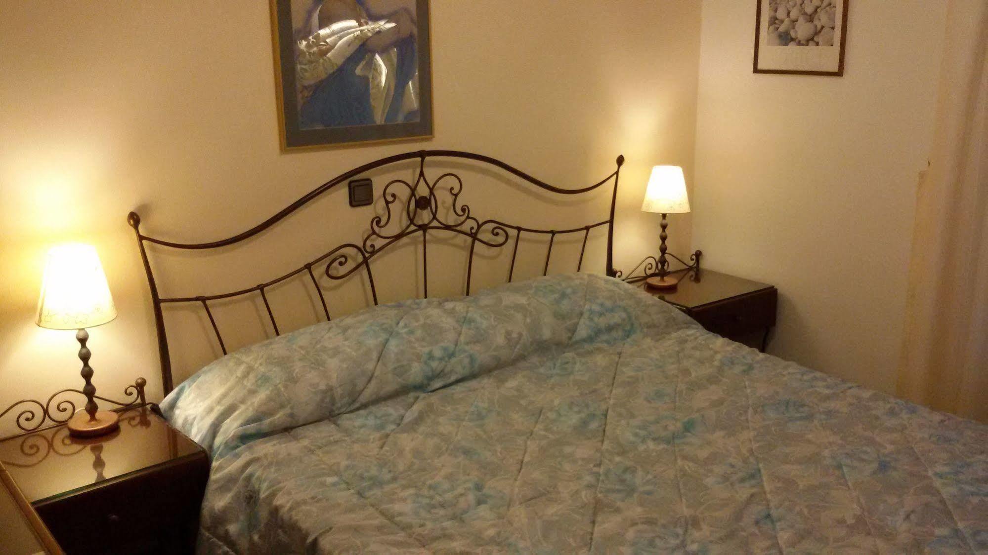 Sunset Studios And Apartments For Adults Over 21 Only Naousa  Bagian luar foto