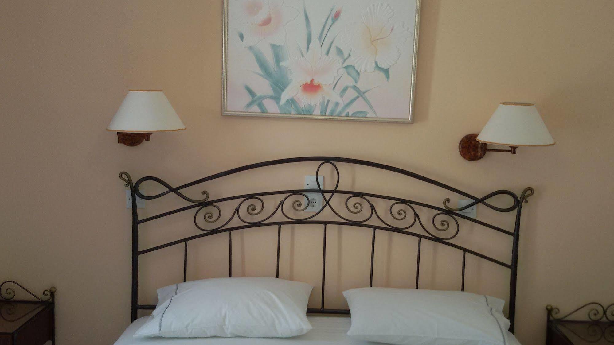 Sunset Studios And Apartments For Adults Over 21 Only Naousa  Bagian luar foto
