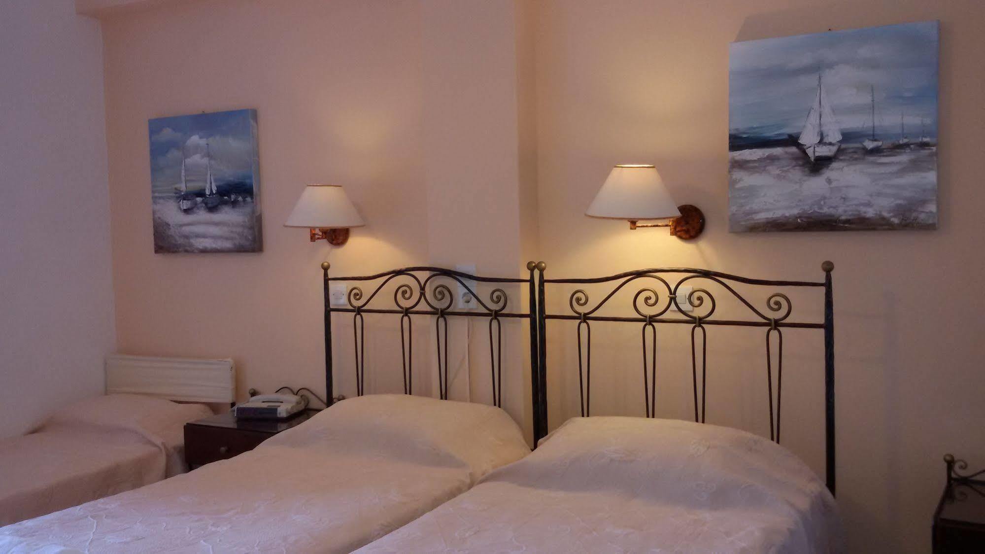 Sunset Studios And Apartments For Adults Over 21 Only Naousa  Bagian luar foto