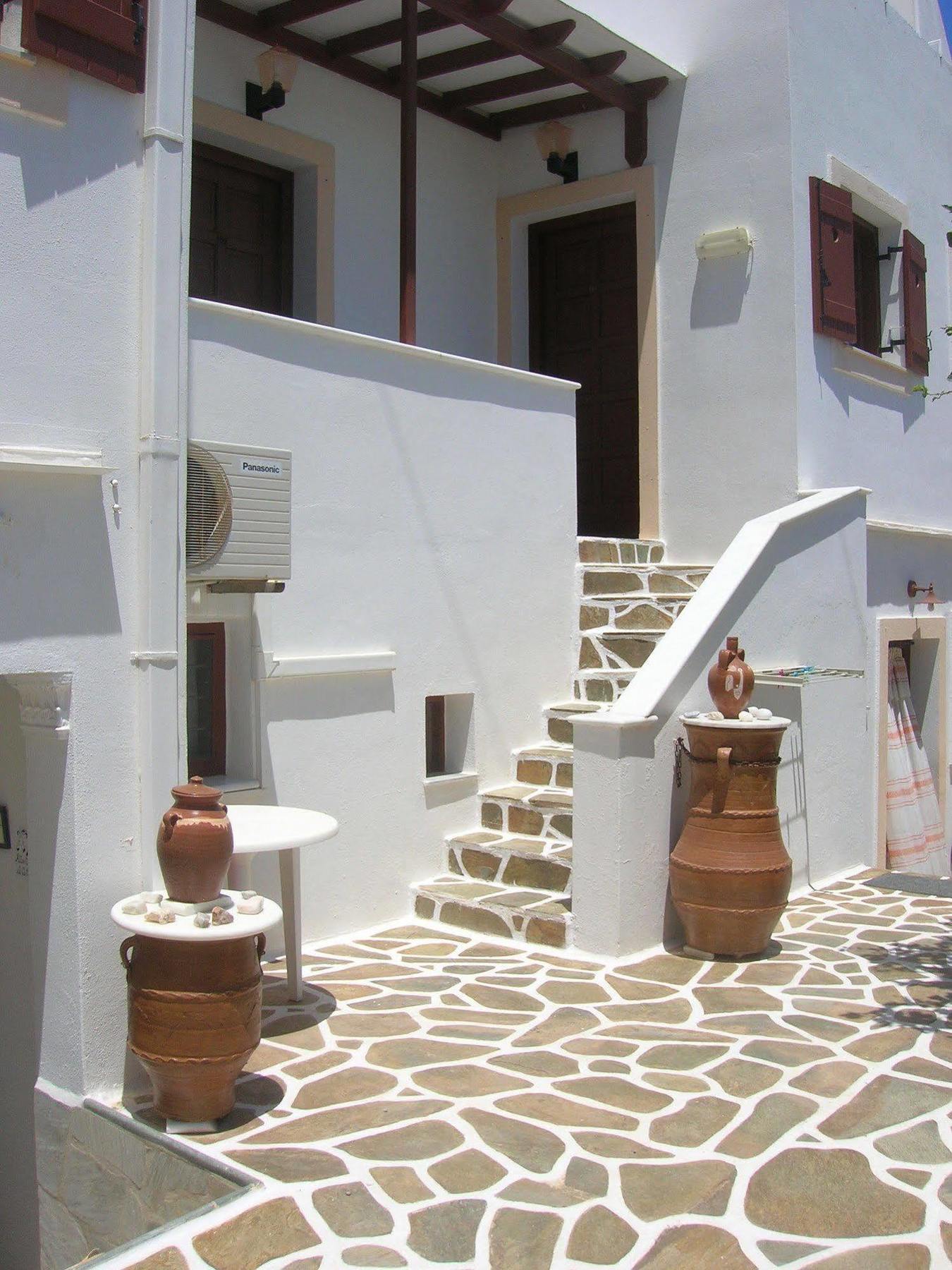 Sunset Studios And Apartments For Adults Over 21 Only Naousa  Bagian luar foto