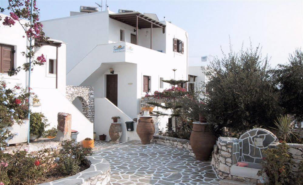Sunset Studios And Apartments For Adults Over 21 Only Naousa  Bagian luar foto